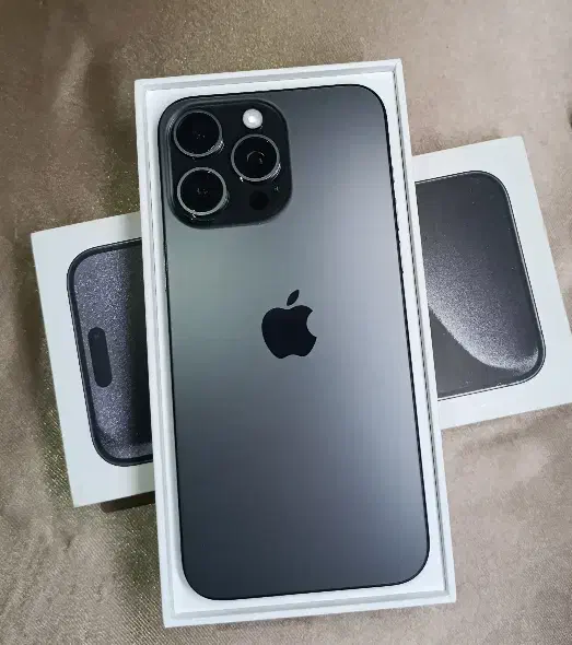 ایفون15پرومکس باطری 100|موبایل|قائمشهر, |دیوار