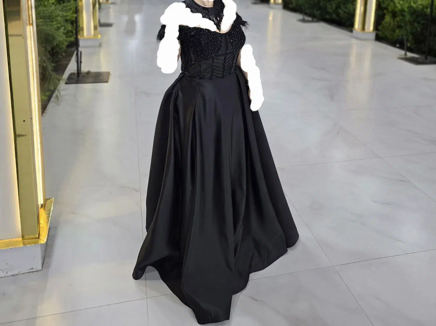 پیراهن مجلسی|لباس|لاهیجان, گلستان|دیوار