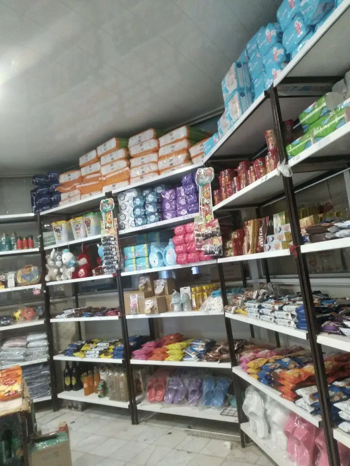 فروشنده بوفه بیمارستان الزهرا|استخدام خدمات فروشگاه و رستوران|مینودشت, |دیوار