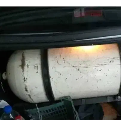 کپسول گاز ماشین|قطعات یدکی و لوازم جانبی|زهک, |دیوار