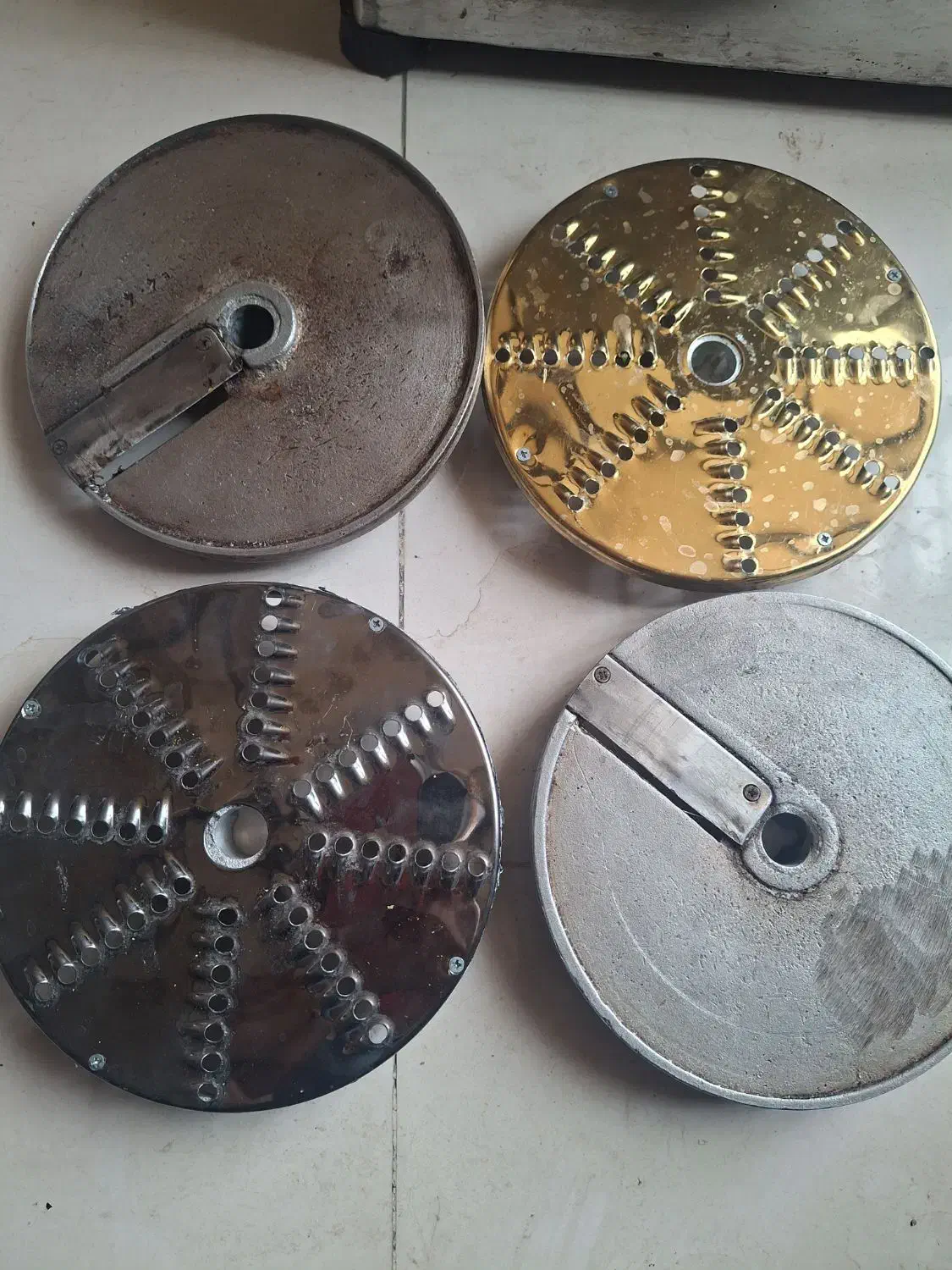 اسلایسر میوه|خردکن، آسیاب، غذاساز|قائن, |دیوار