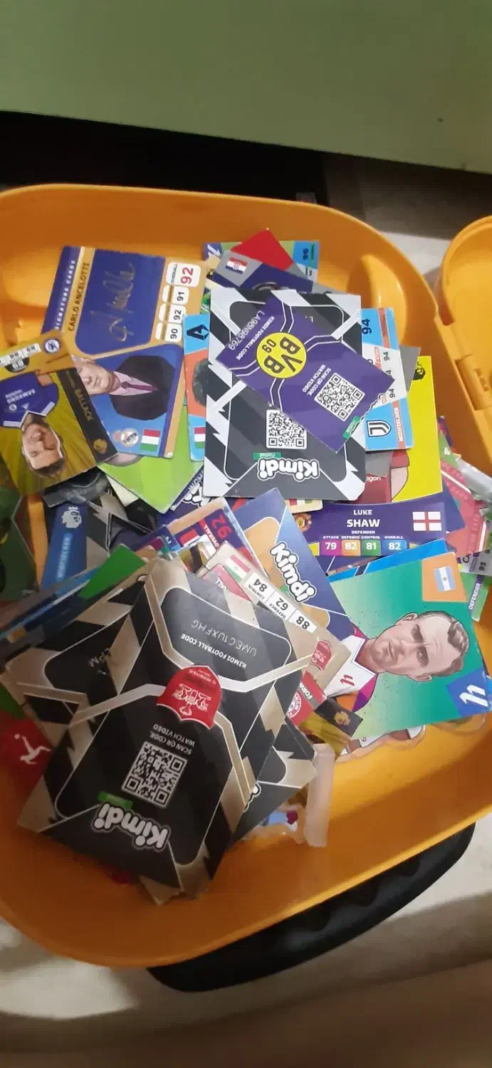 کیمدی|اسباب‌‌بازی|شیراز, ترمینال باربری|دیوار