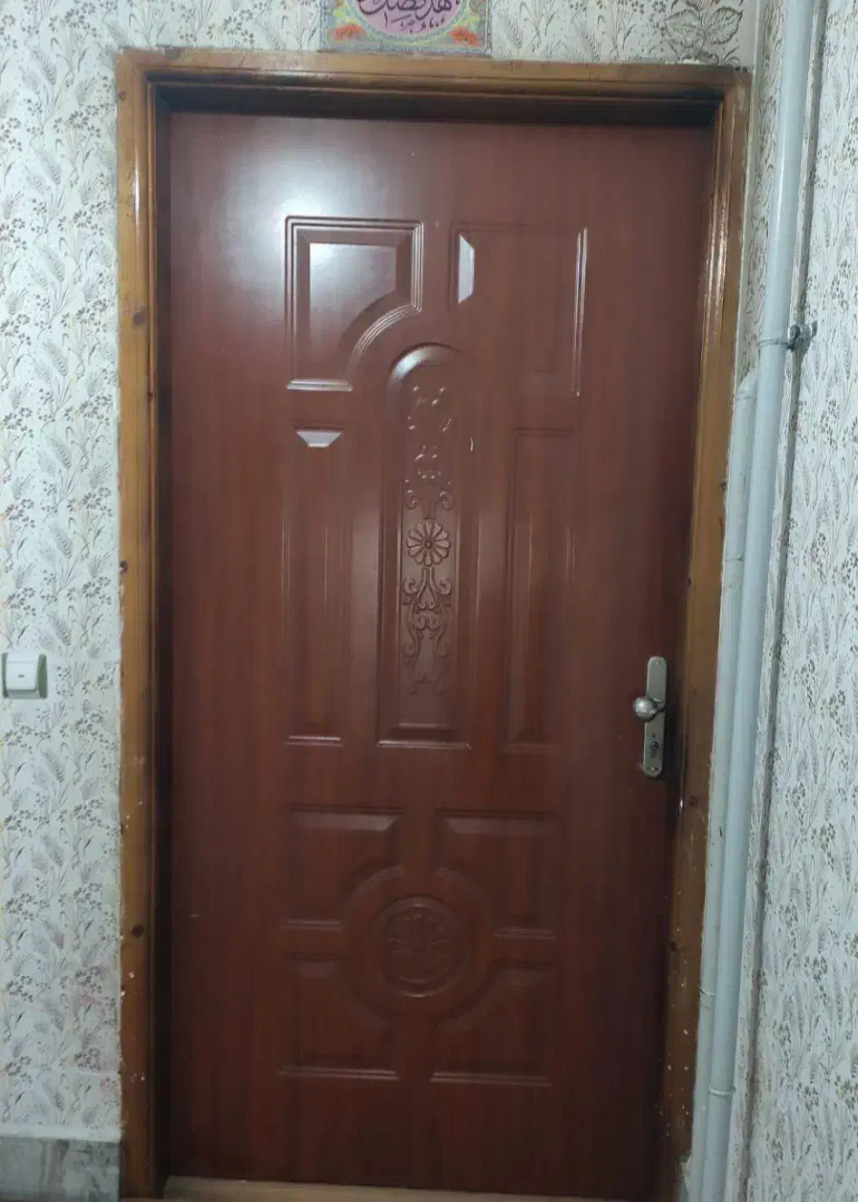 پنجره  در ب خانه|مصالح و تجهیزات ساختمان|آزادشهر, |دیوار