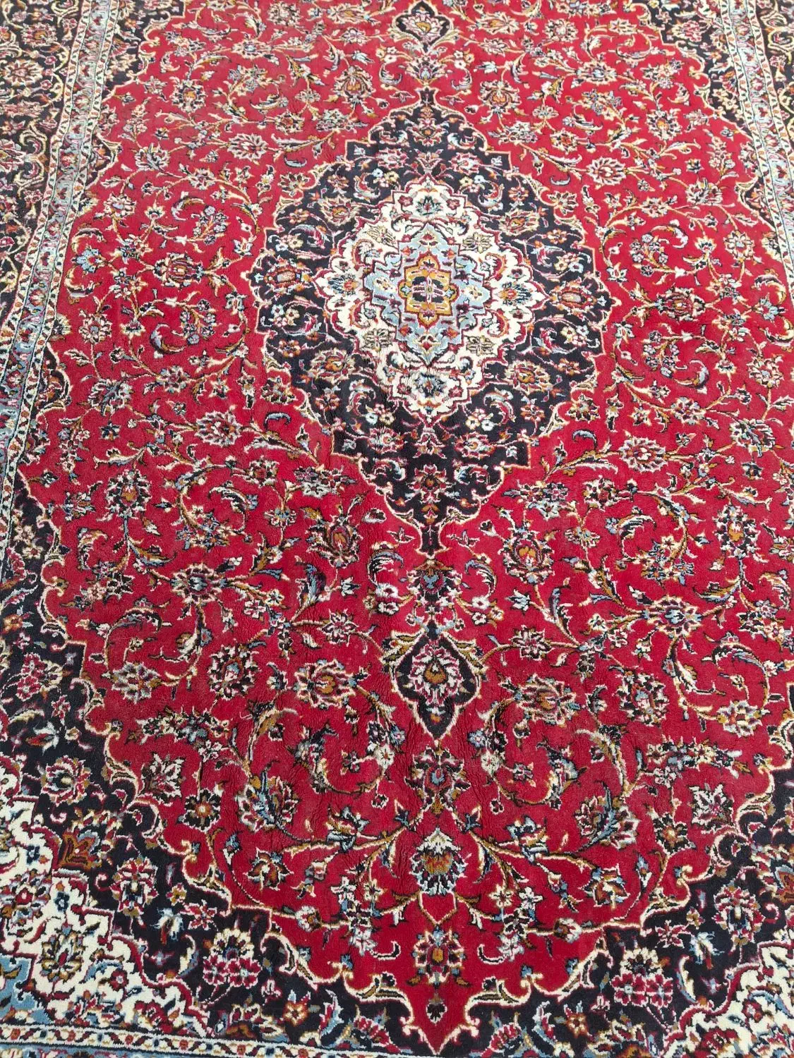 فرش  ۱۲  متری سالم و تمیز بدون سوختگی و پارگی|فرش|اصفهان, مسجد مصلی|دیوار