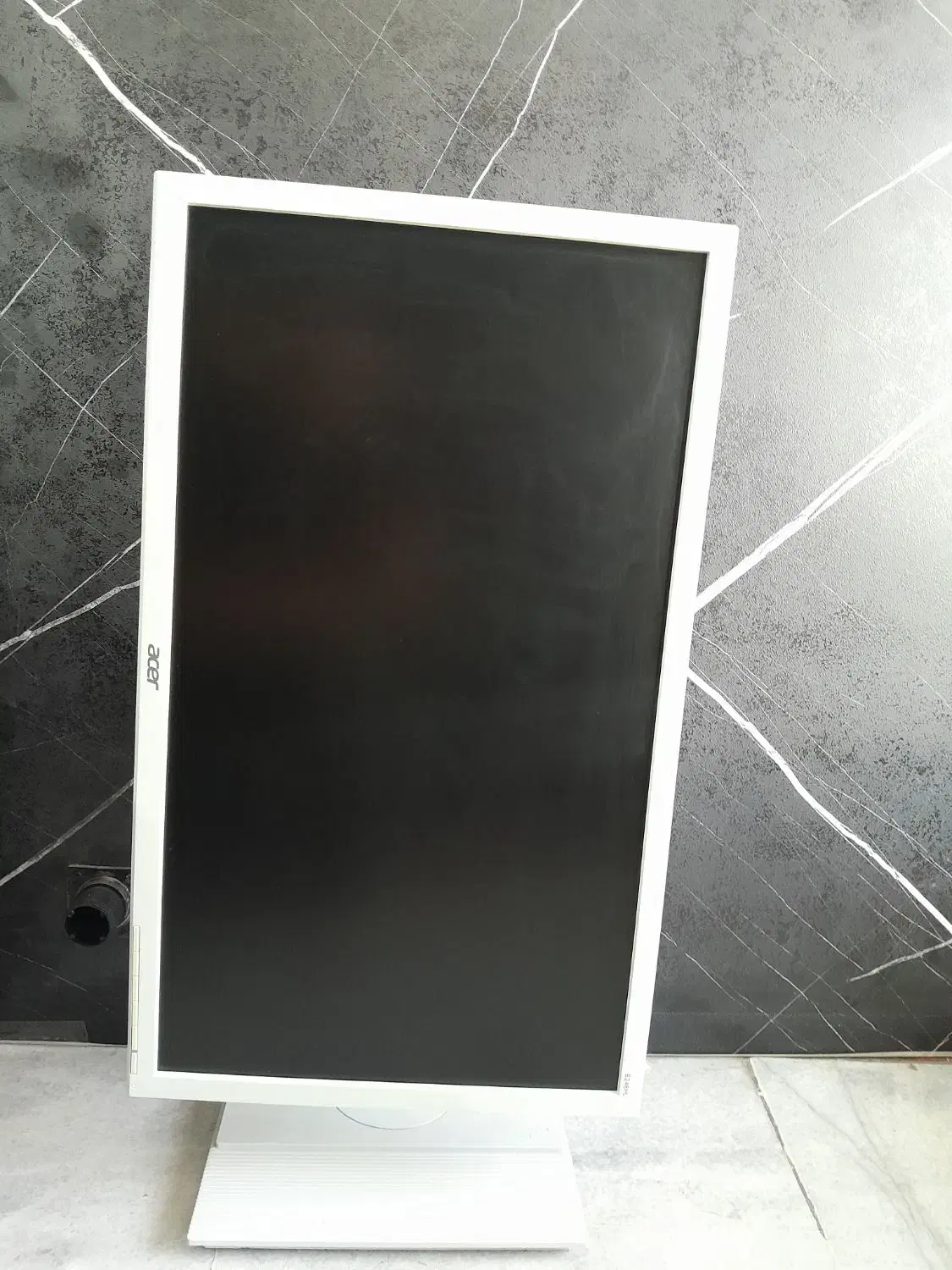 acer مانیتور ۲۴ نو پایه آسانسوری|قطعات و لوازم جانبی رایانه|شاهرود, |دیوار