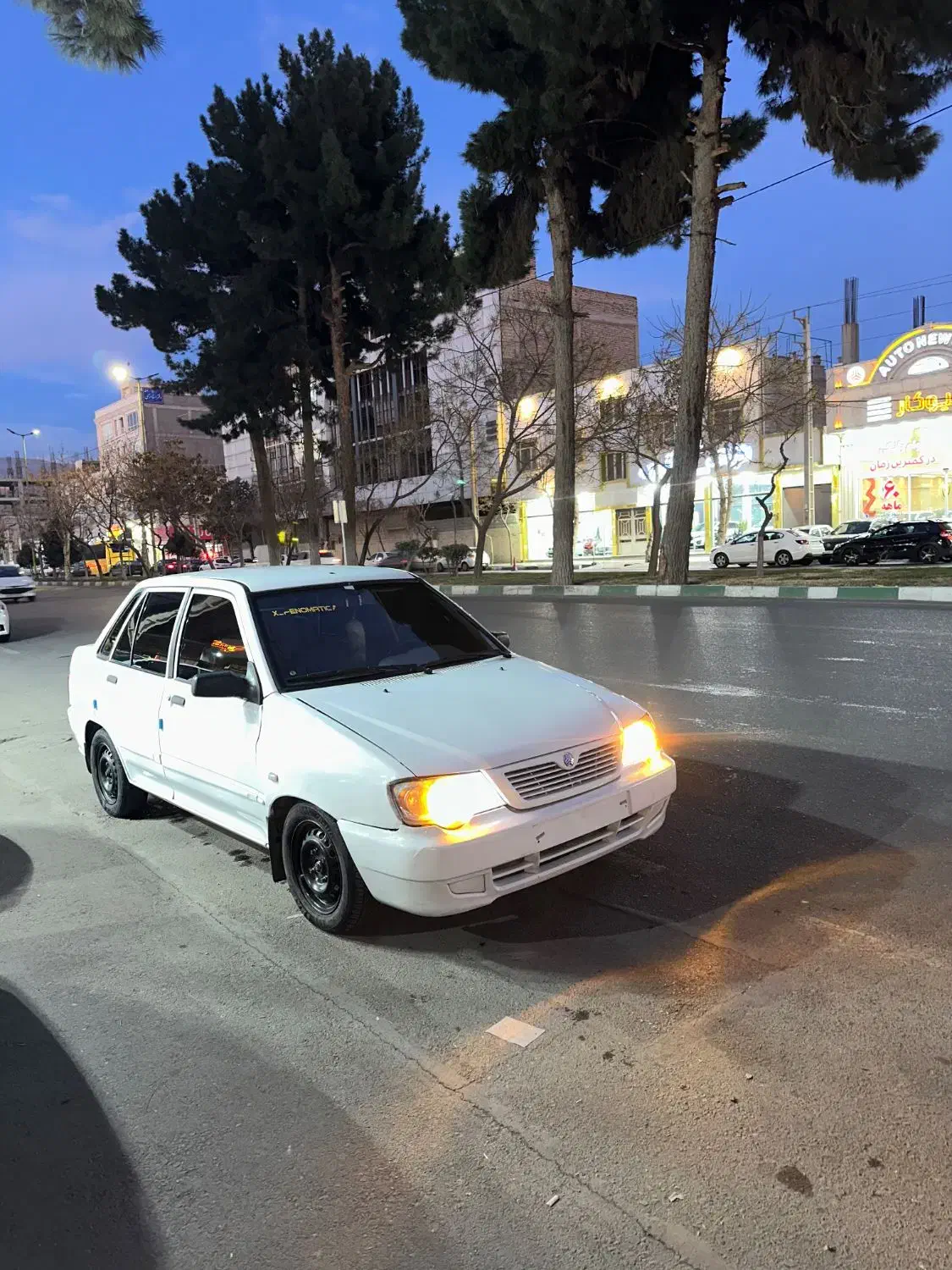 پراید ۱۳۲ مدل ۸۹ / کم کار واقعی|خودرو سواری و وانت|تهران, کوهک|دیوار