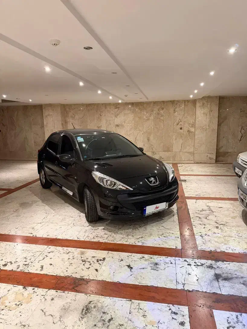 207 مشکی سقف پاناروما|خودرو سواری و وانت|کرج, جهانشهر|دیوار