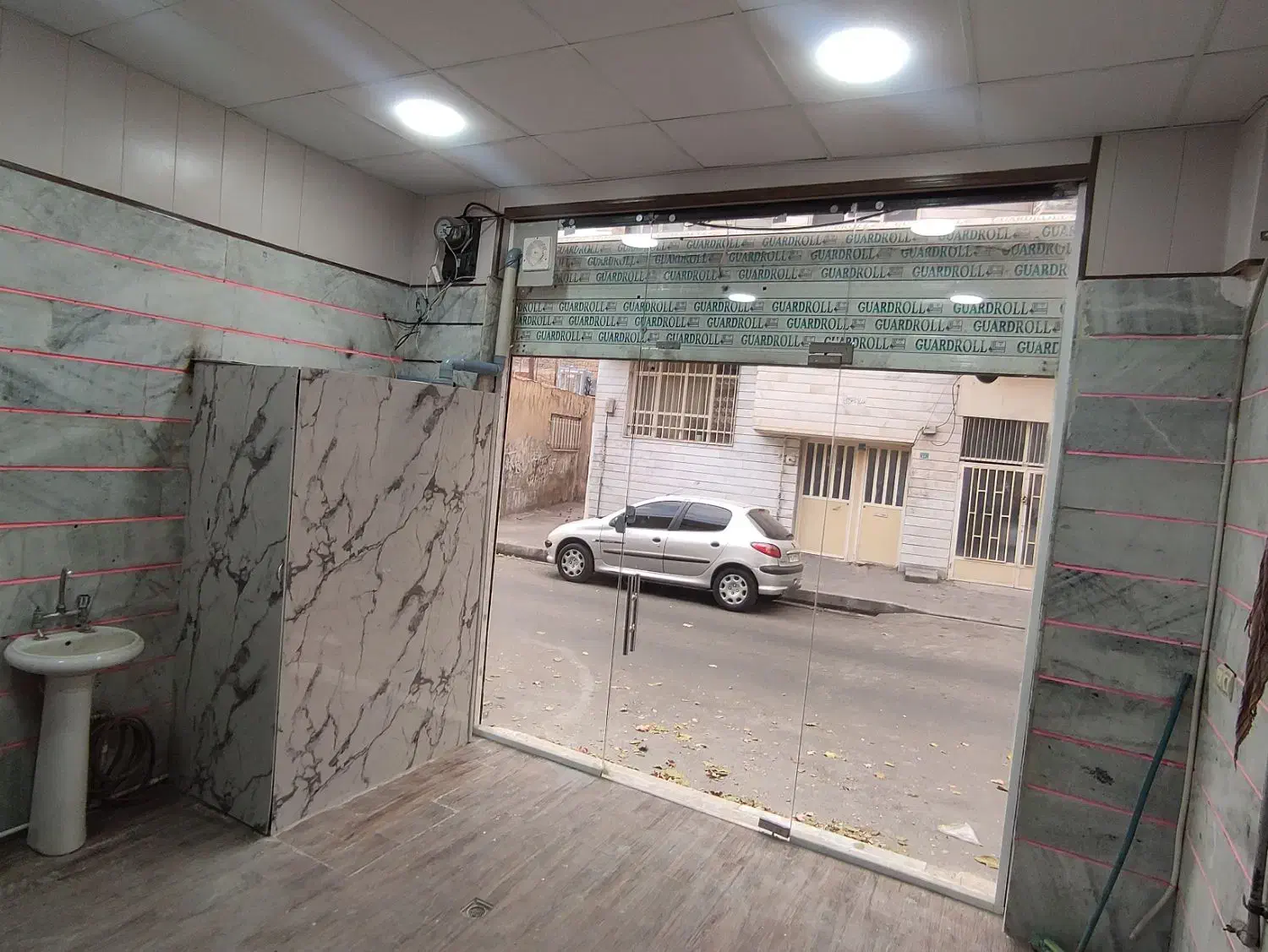 مغازه|فروش مغازه و غرفه|کرج, حصارک بالا|دیوار