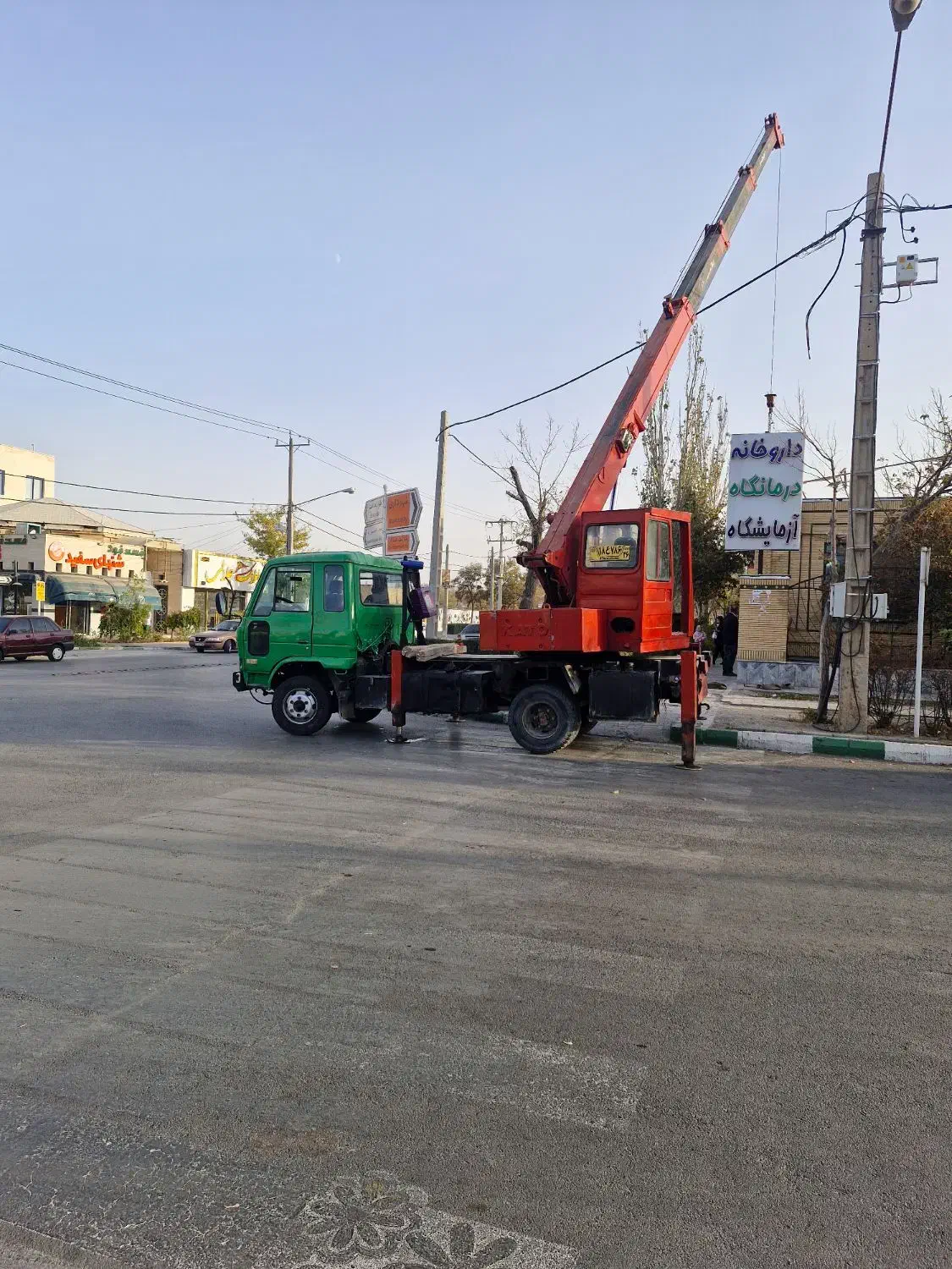 جرثقیل گلبهار ۷تن دکل بلند و ۳تن خاور|خدمات حمل و نقل|گلبهار, شهر جدید گلبهار|دیوار