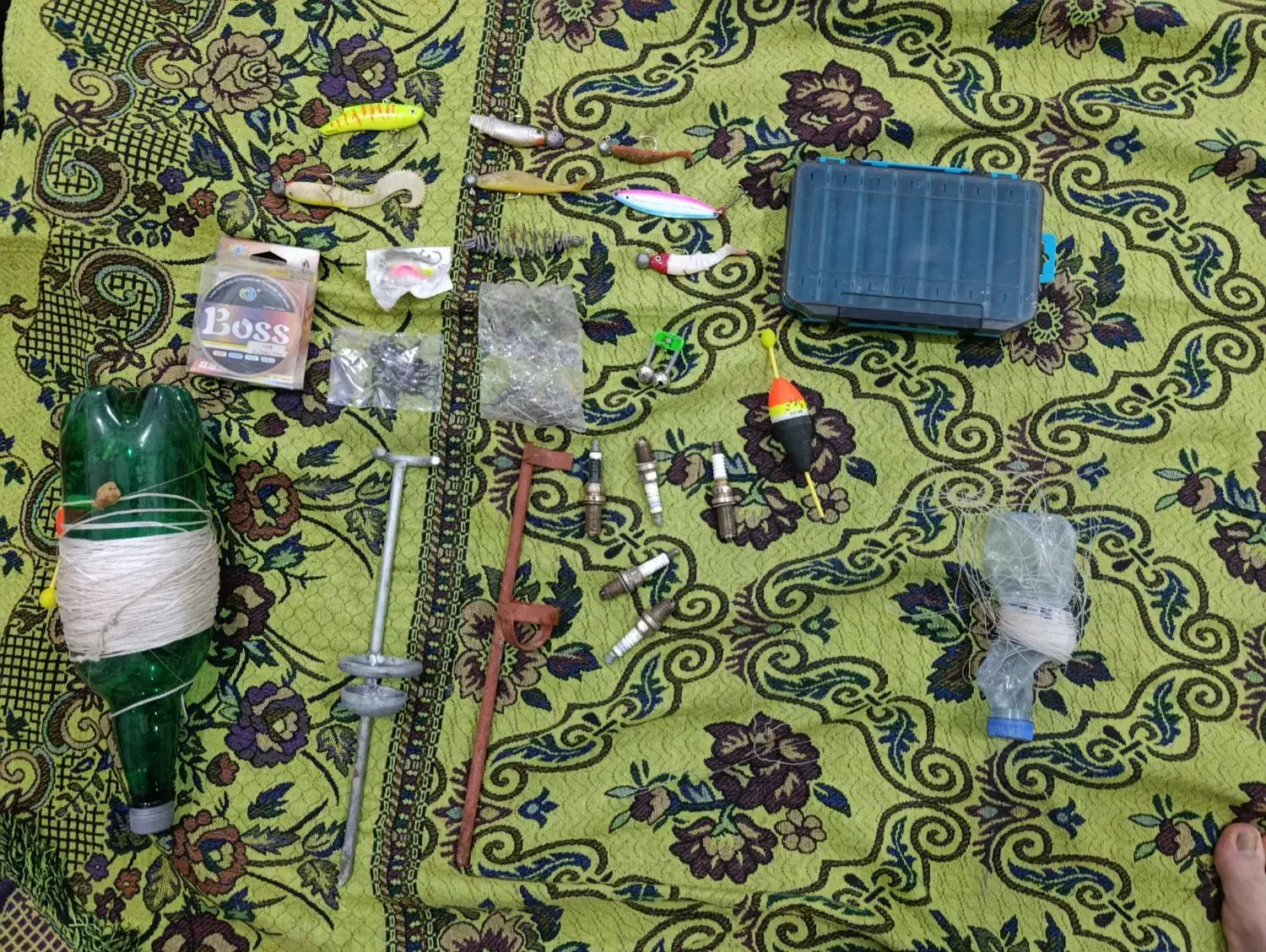 دو عدد لنسر با تجهیزات|ماهیگیری|باسمنج, |دیوار