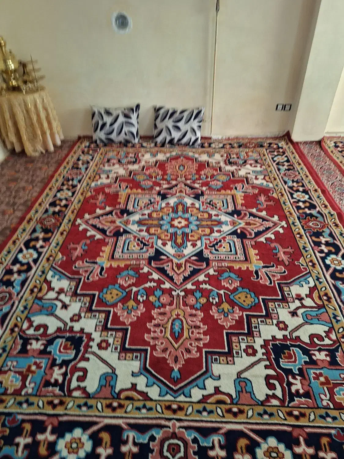 یک جفت فرش ماشینی ۱۲ متری|فرش|اهر, |دیوار