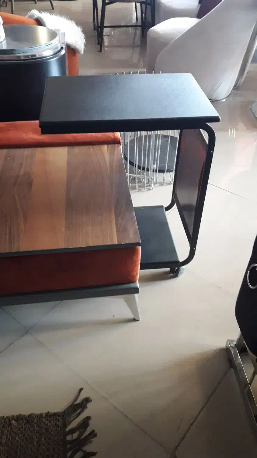 میز لپ تاپ چرخ دار|میز تحریر و کامپیوتر|آفتاب, |دیوار