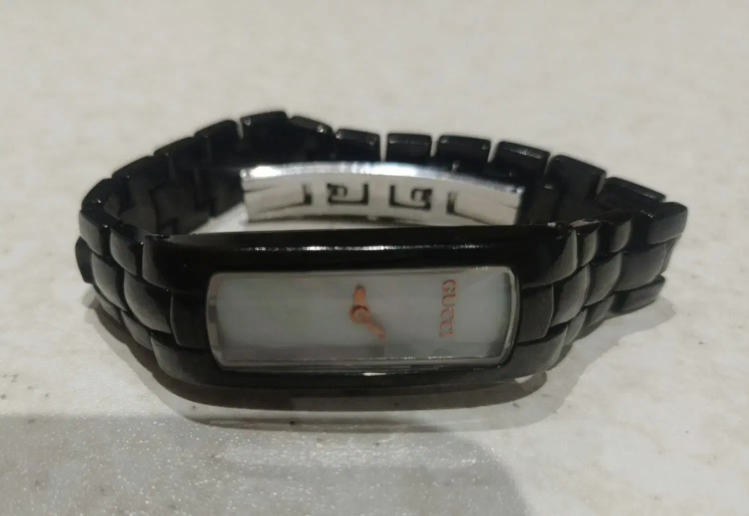 ساعت گوچی|ساعت|یزد, |دیوار