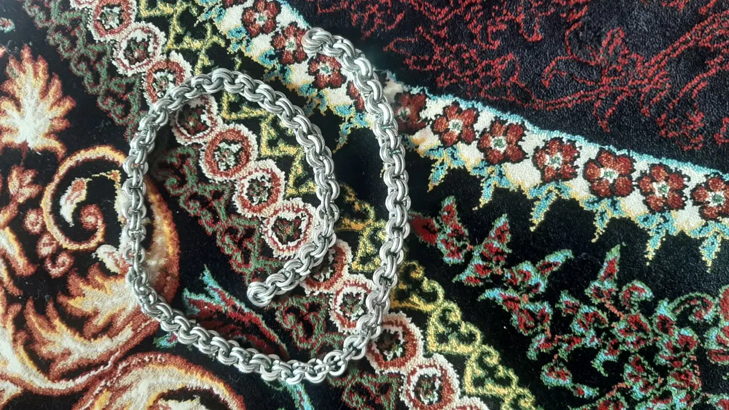 زنجیر دستباف|بدلیجات|میبد, |دیوار