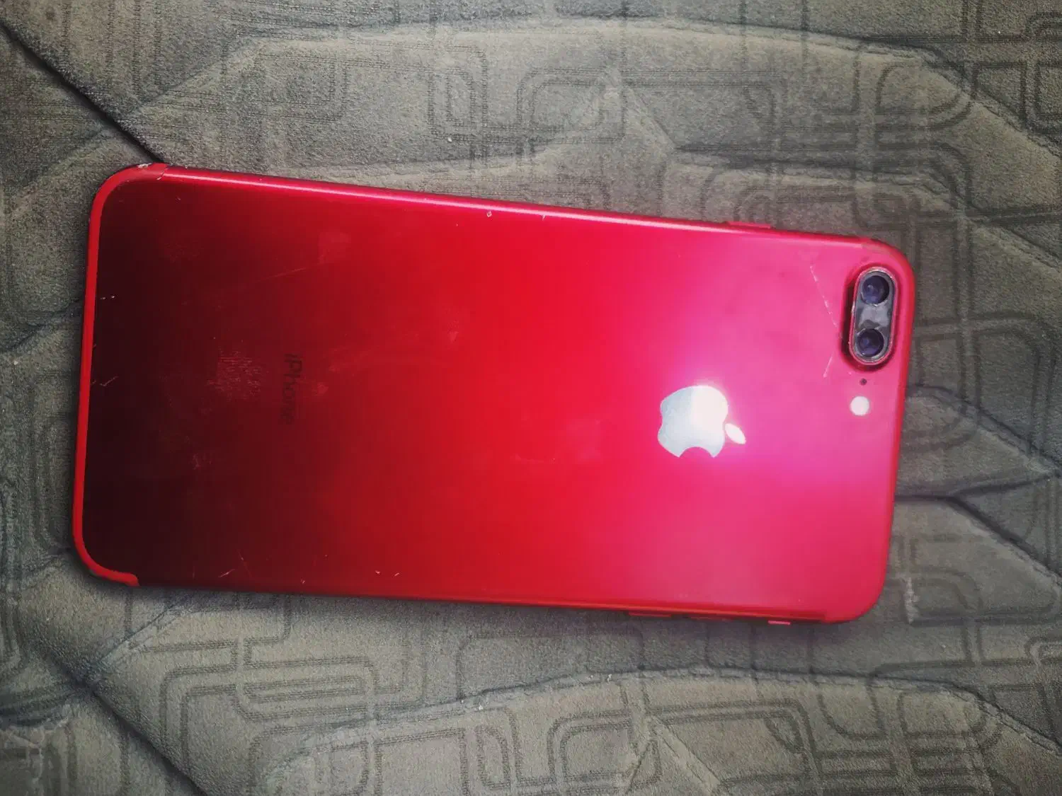 ایفون 7 پلاس رنگ قرمز|موبایل|ایرانشهر, |دیوار
