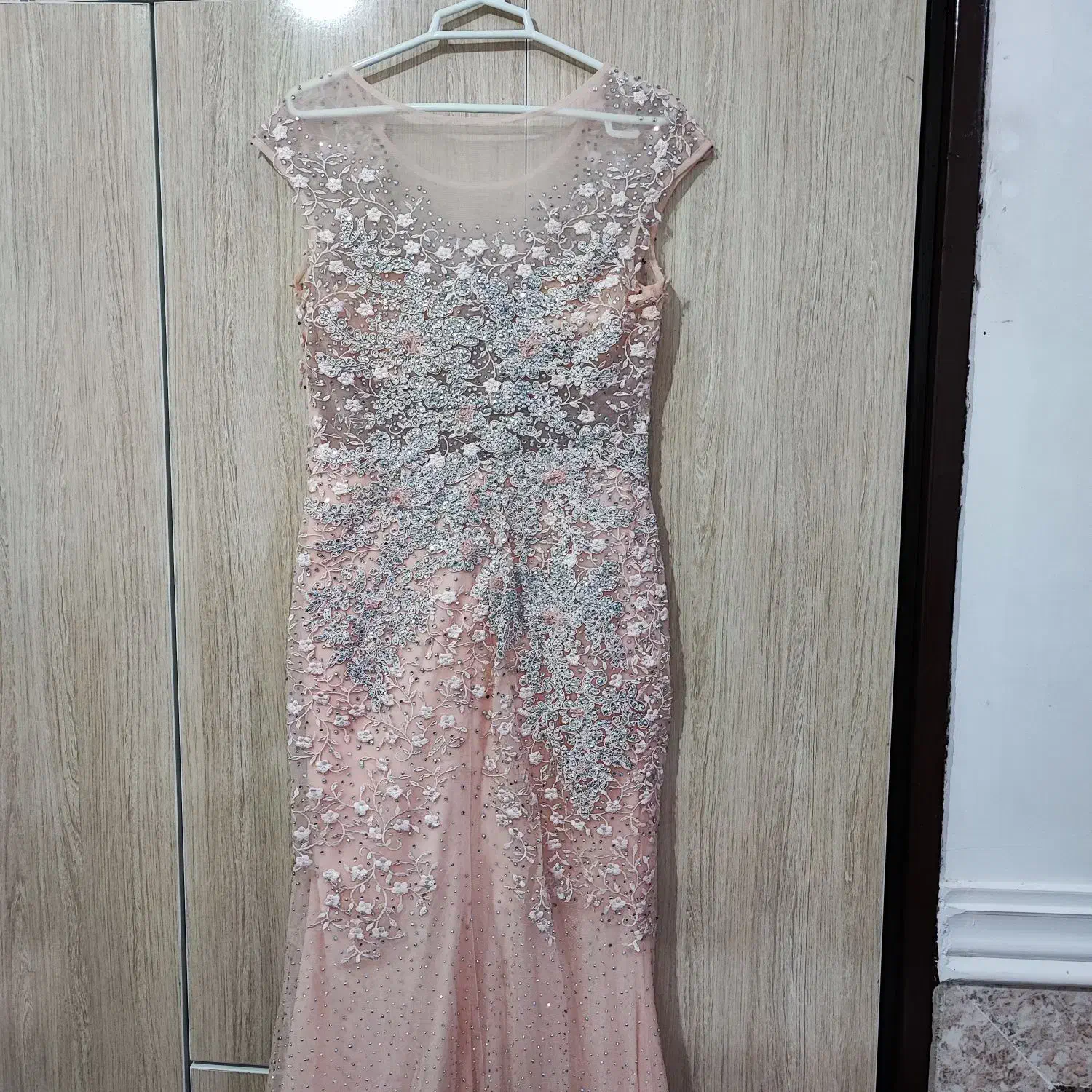 لباس محلسی|لباس|نی‌ریز, |دیوار