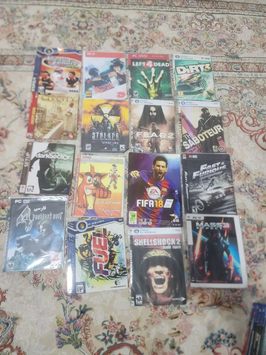 ۶۰ عدد بازی دی وی دی کامپیوتر|کنسول، بازی ویدئویی و آنلاین|تهران, دروازه شمیران|دیوار