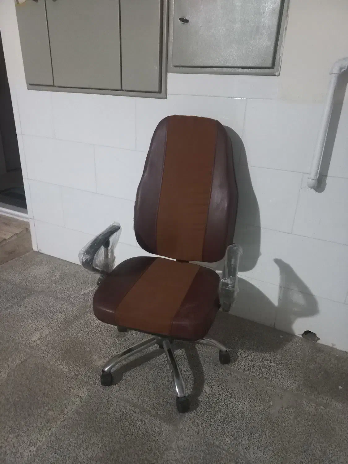 صندلی چرخدار|مبلمان اداری|همدان, |دیوار