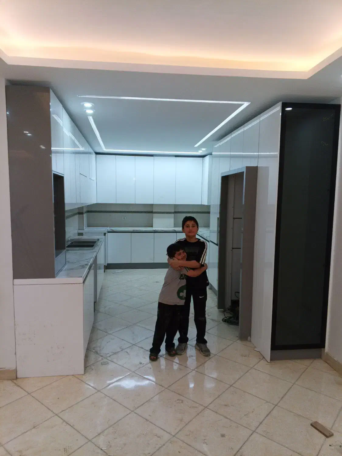 ساخت و نصب کابینت وکمدو...|خدمات پیشه و مهارت|تهران, کیانشهر|دیوار