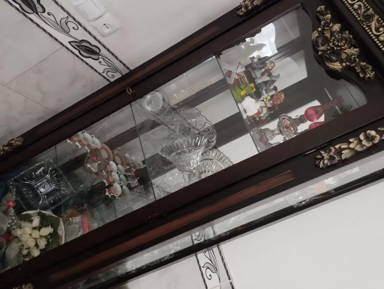 بوفه تمیز نو|بوفه، ویترین، کنسول|قرچک, قشلاق جیتو|دیوار