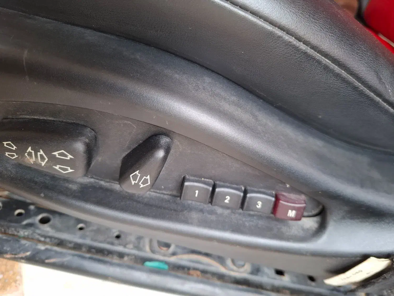 صندلی خلبانی بی ام و فورد النترا|قطعات یدکی و لوازم جانبی|اصفهان, چرخاب|دیوار