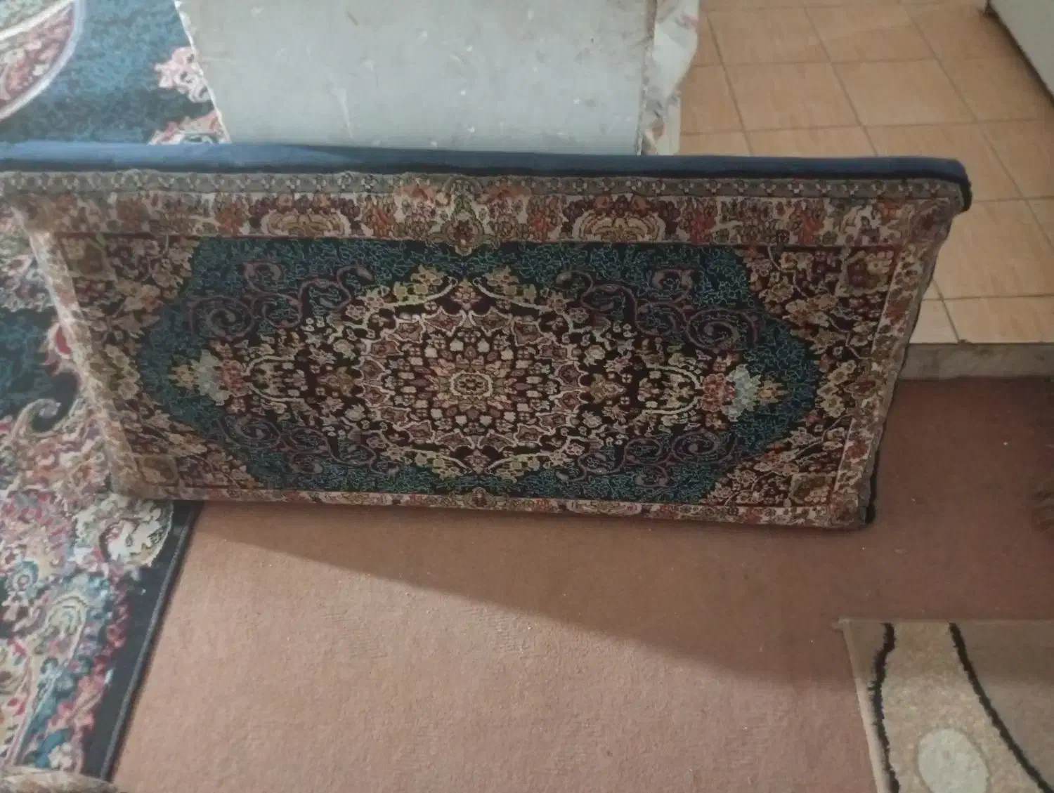 یک جت پشتی|فرش|مشهد, امیر المومنین|دیوار