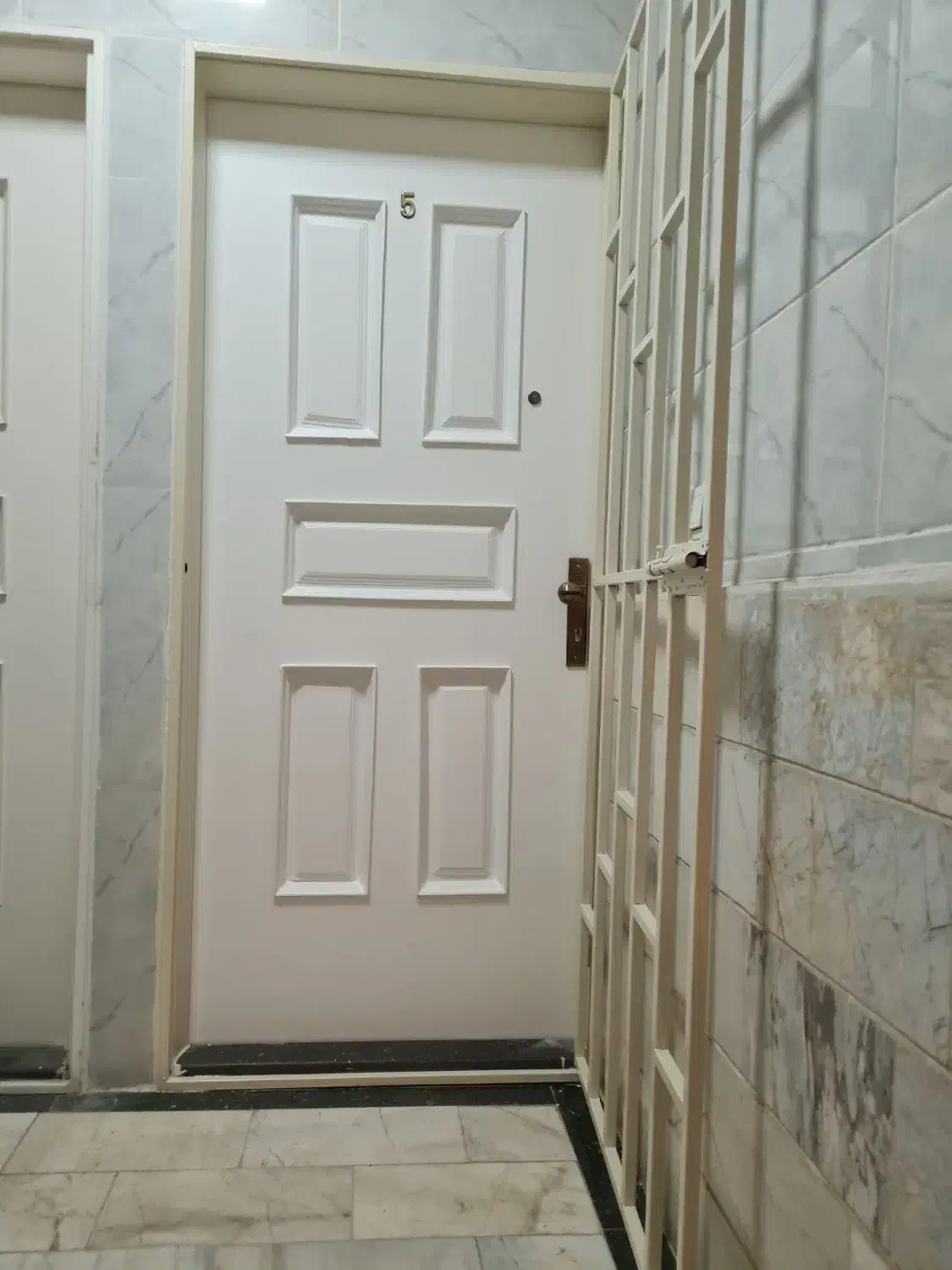 ۵۸ متری نازی آباد