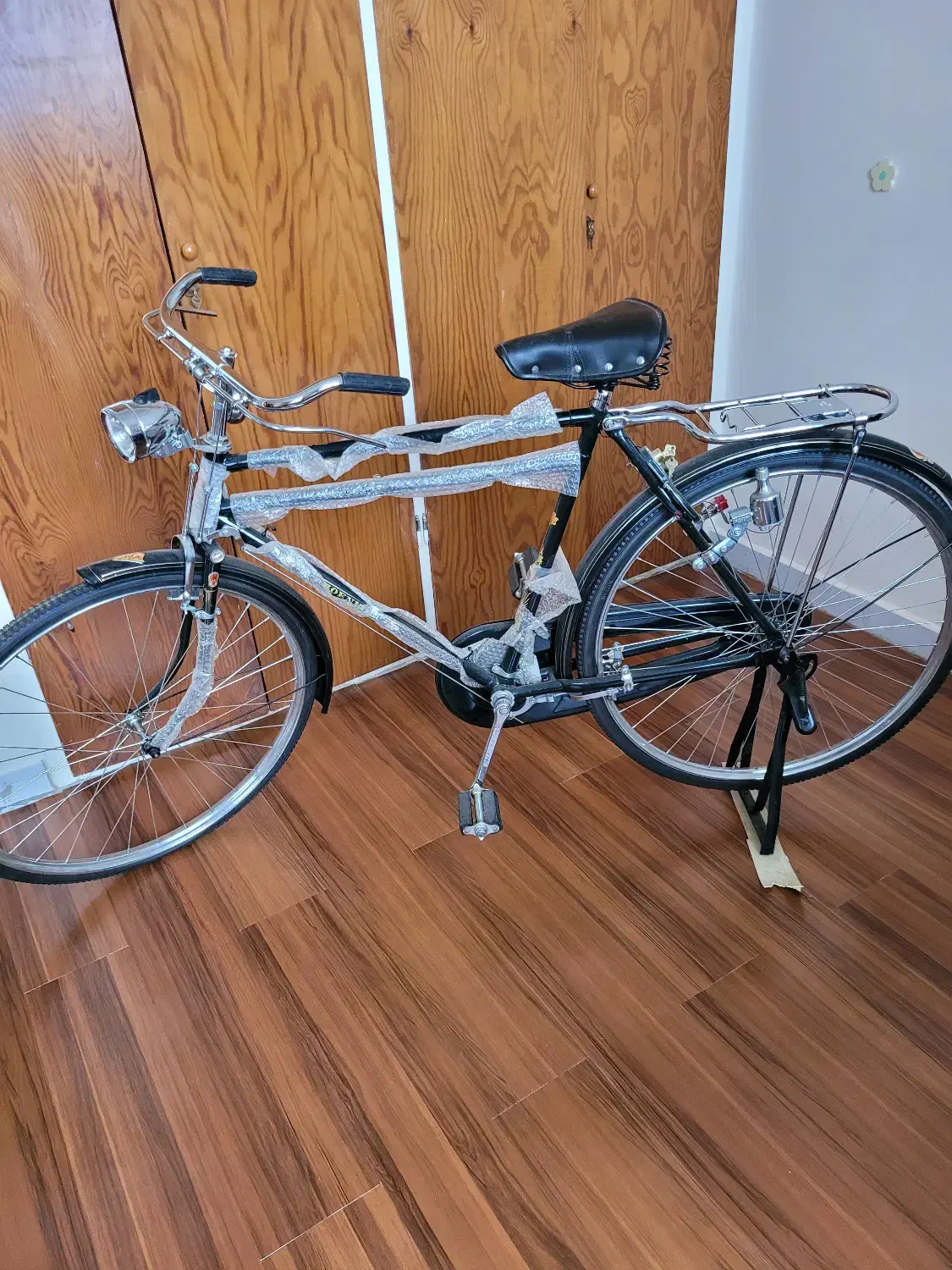 دوچرخه سایز۲۸|دوچرخه، اسکیت، اسکوتر|بندر انزلی, تهران|دیوار