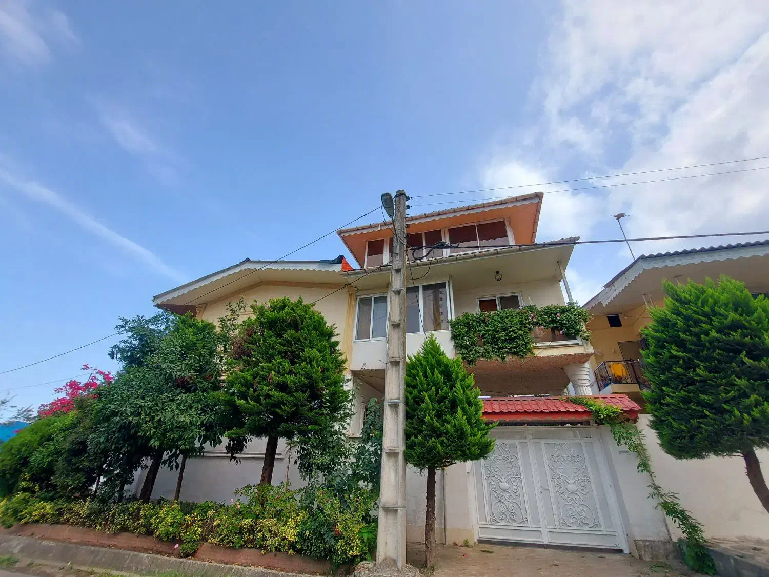 ۱۱۰ متری همکف حیاط جا ۷ تا ماشین|فروش آپارتمان|اهواز, شهرک الهیه|دیوار