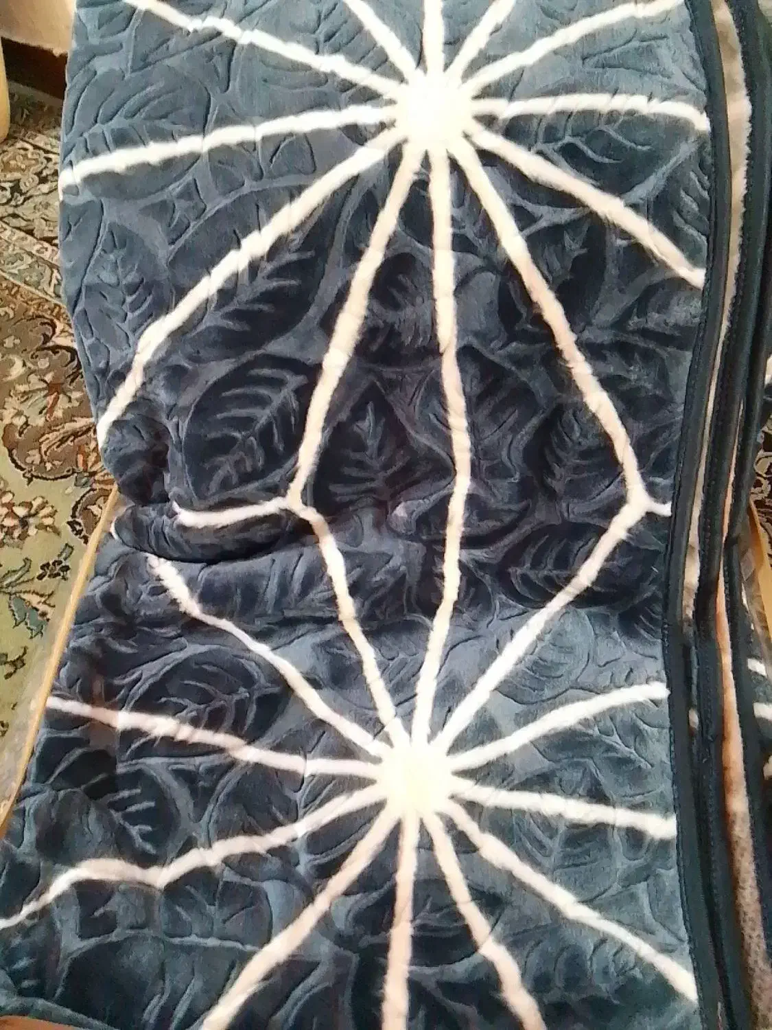 پتو دونفره|رختخواب، بالش، پتو|مسجد سلیمان, |دیوار