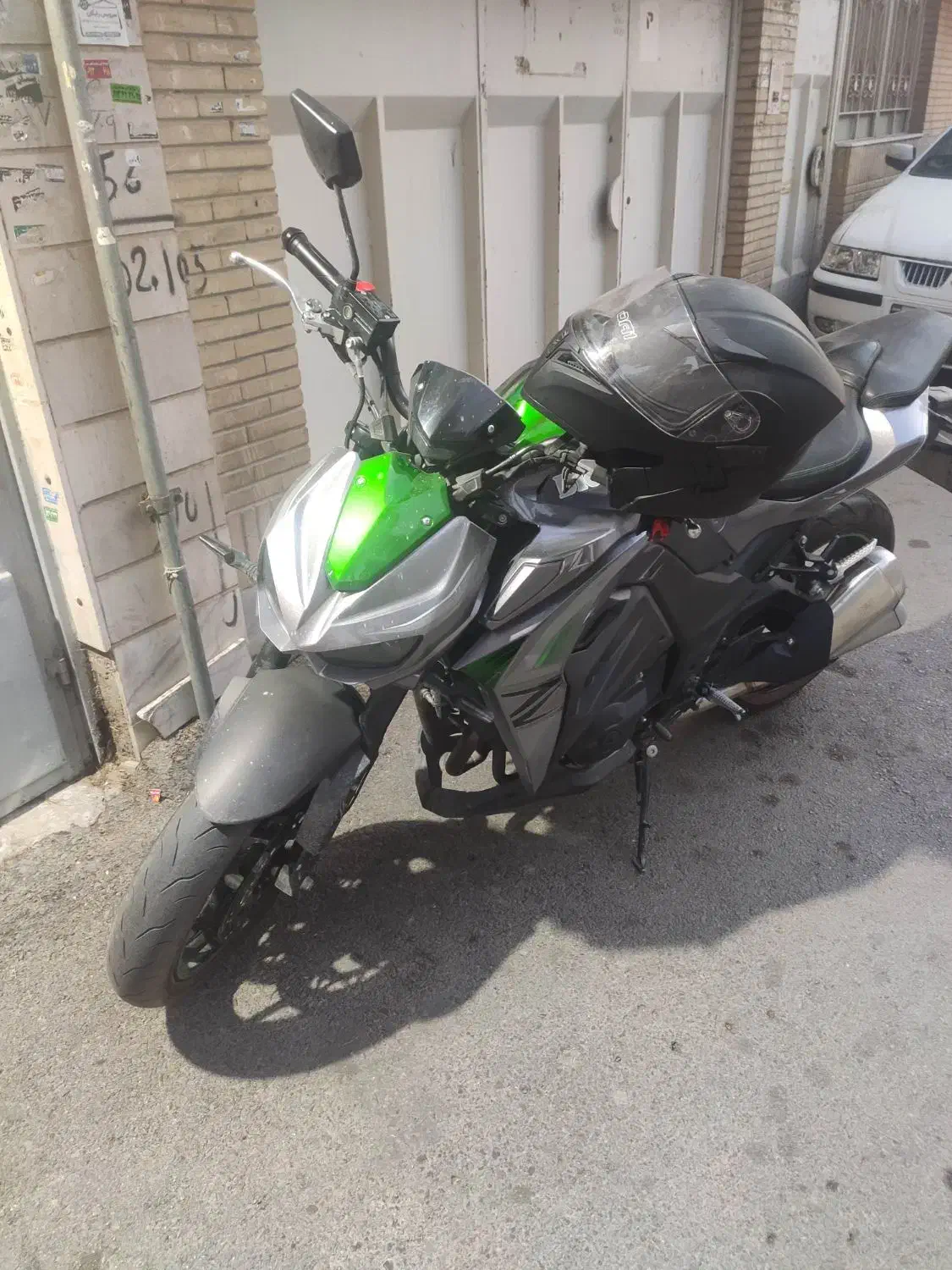 بلنتا z1  z1000|موتورسیکلت|اصفهان, مهدی آباد|دیوار