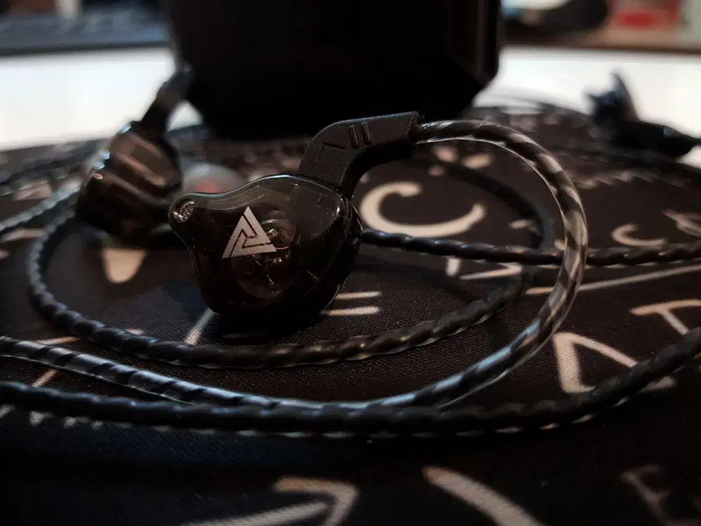 هندزفری کیو کی زد مدل AK6|لوازم جانبی موبایل و تبلت|فرخشهر, |دیوار