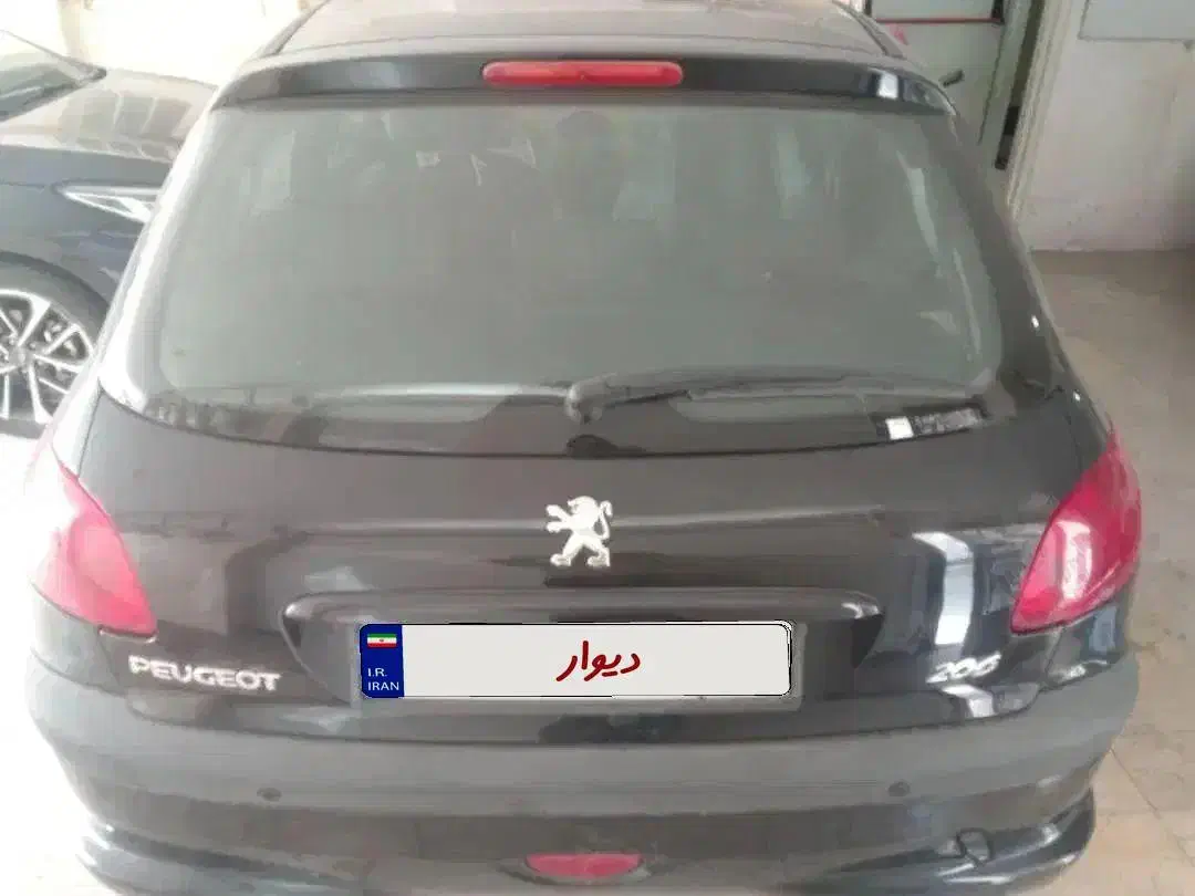 ماشین206 مشکی|خودرو سواری و وانت|تهران, امیر بهادر|دیوار