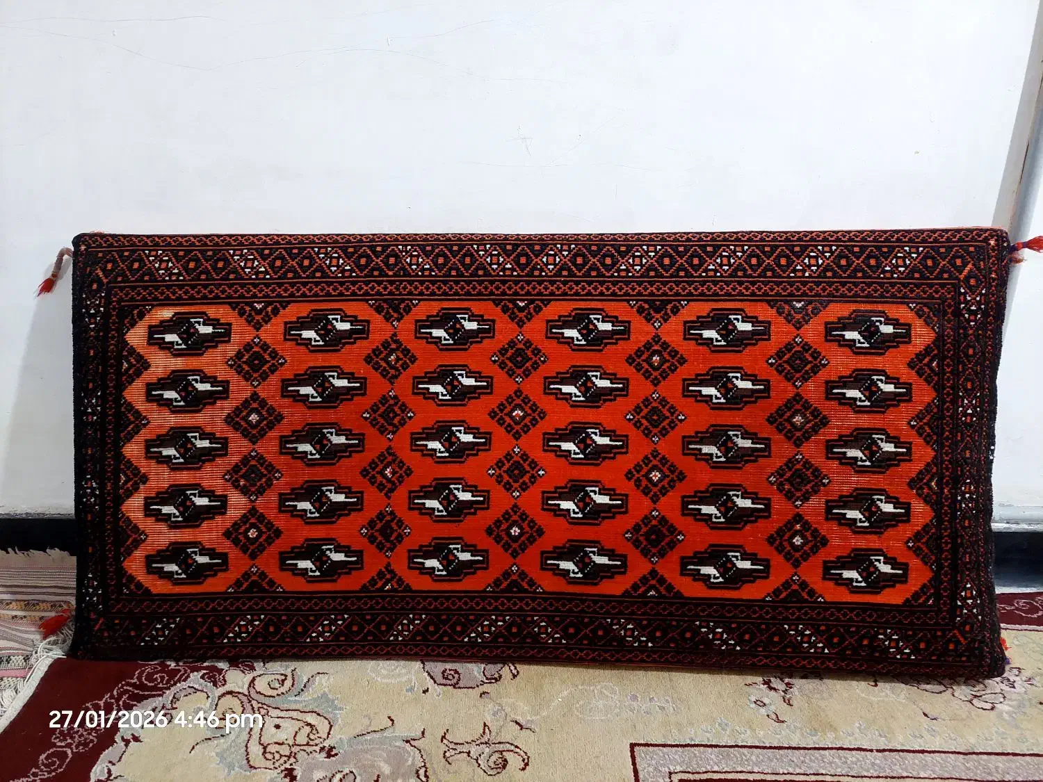 ۳ عدد پشتی سالم و محکم|پشتی|ماهدشت, |دیوار