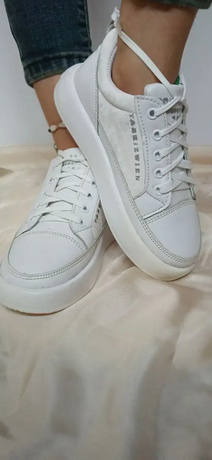 نیم پوتین زنانه و کفش بچگانه|کیف، کفش، کمربند|تبریز, |دیوار