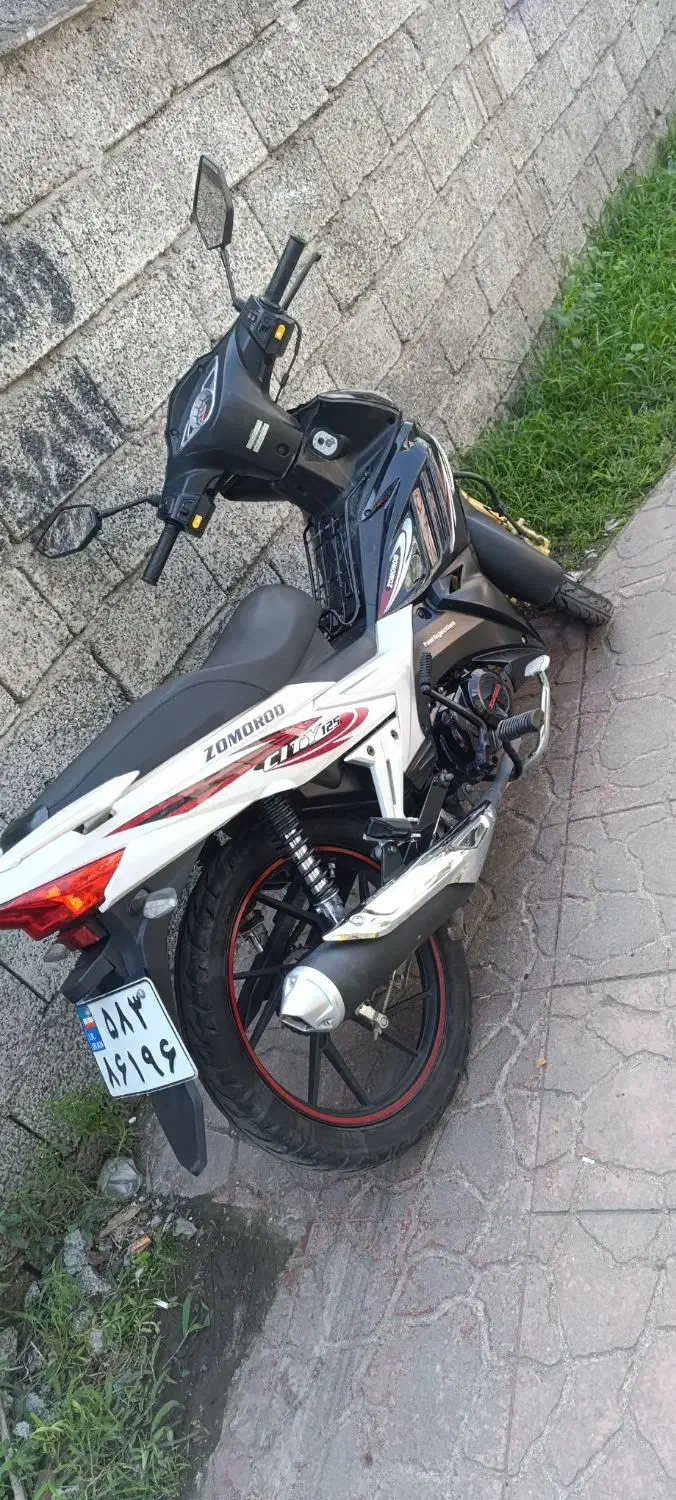 موتور زمرد|موتورسیکلت|لنگرود, |دیوار