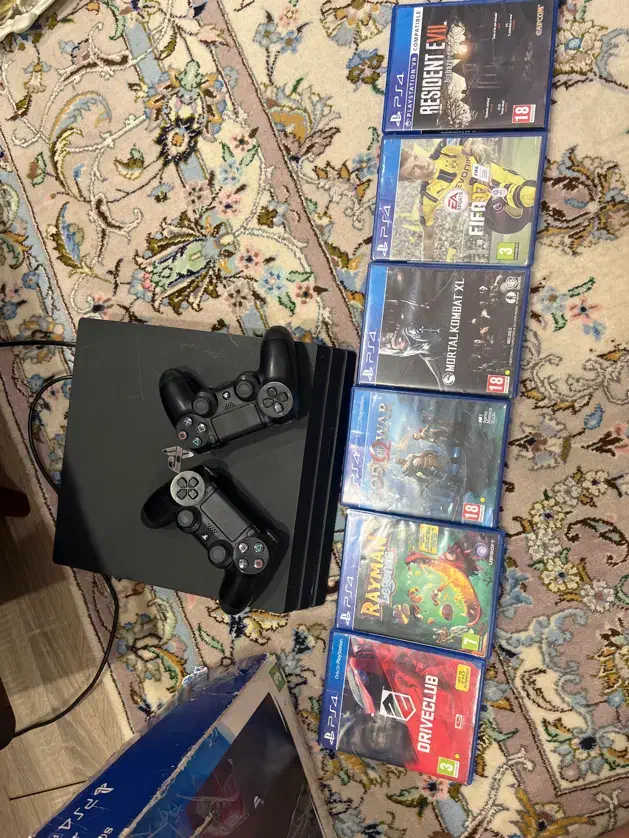 Ps4pro|کنسول، بازی ویدئویی و آنلاین|تهران, سعادت‌آباد|دیوار