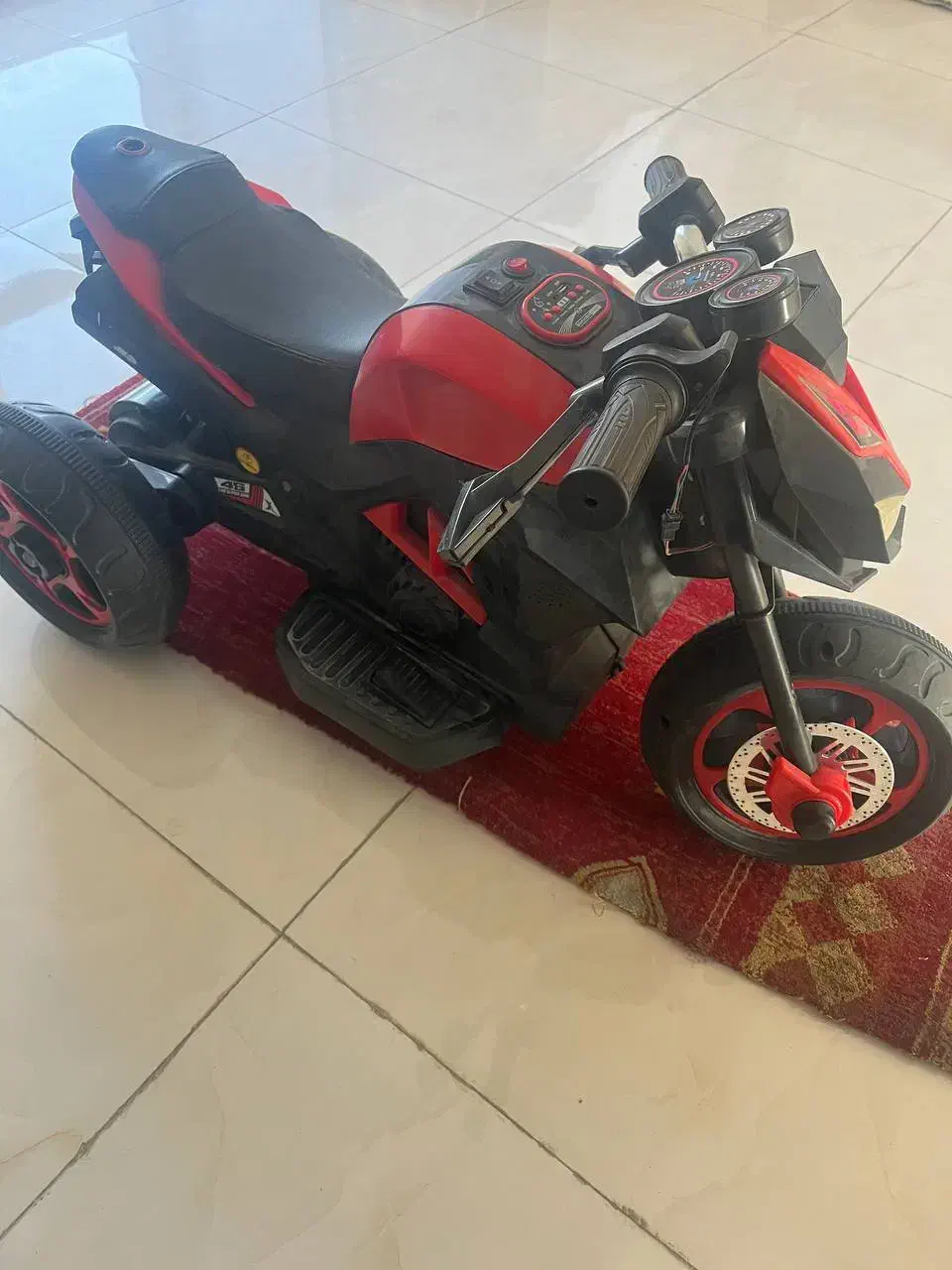 موتور و ماشین شارژی کودک|اسباب‌بازی بچه|شهریار, شهریار|دیوار