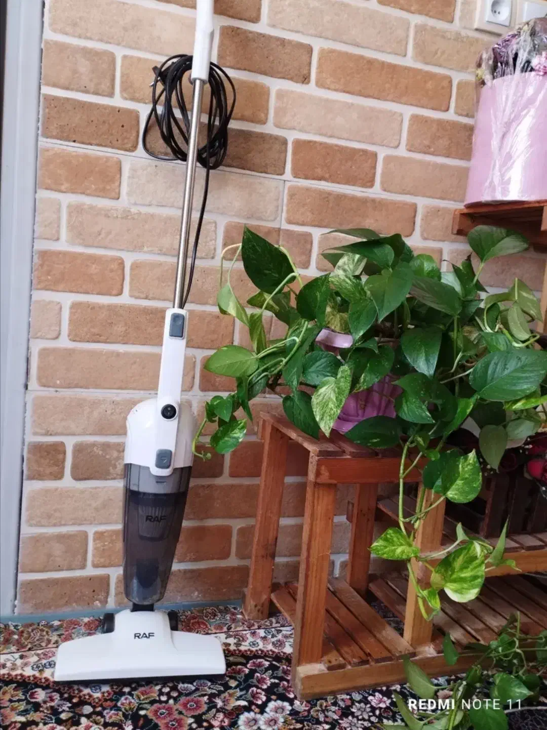 جاروبرقی عصایی راف|جاروبرقی، جارو شارژی، بخارشو|کرمان, |دیوار