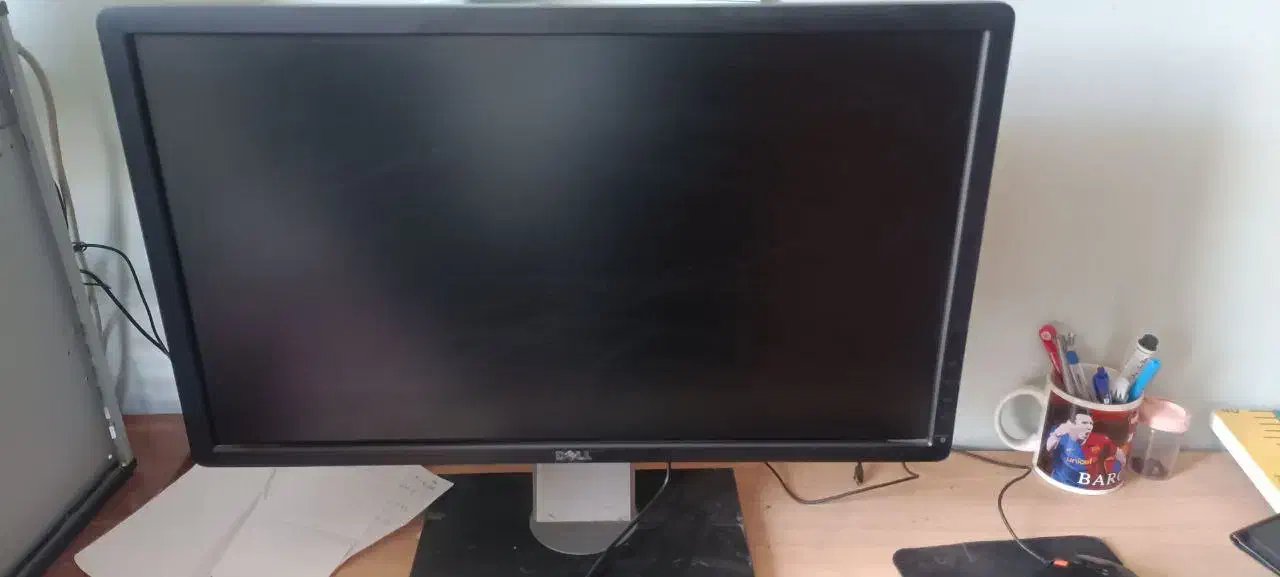 مانیتور ۲۴ اینچ dell سالم و کم استفاده|قطعات و لوازم جانبی رایانه|تبریز, |دیوار