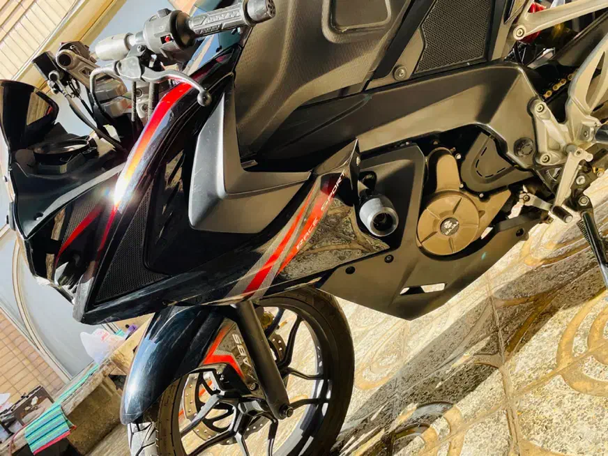 rs200|موتورسیکلت|اصفهان, رهنان|دیوار