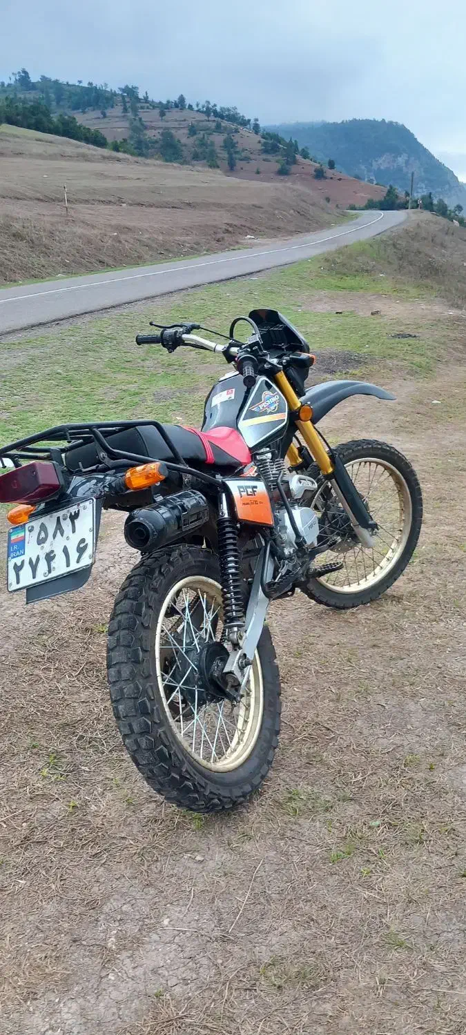 تریل پیشرو اکسل 200cc|موتورسیکلت|رشت, بلوار گیلان|دیوار