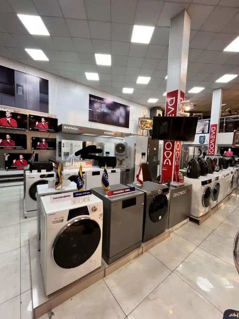 لوازم خانگی/مبلمان/ظروف از دم قسط دوساله|ماشین لباسشویی و خشککن لباس|اراک, |دیوار