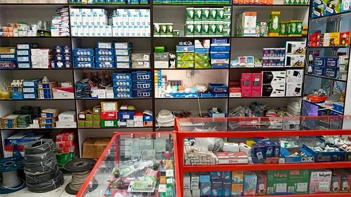 استخدام یک نفر نیروی کار ساده بالای ۱۹ سال|استخدام خدمات فروشگاه و رستوران|سراوان, |دیوار