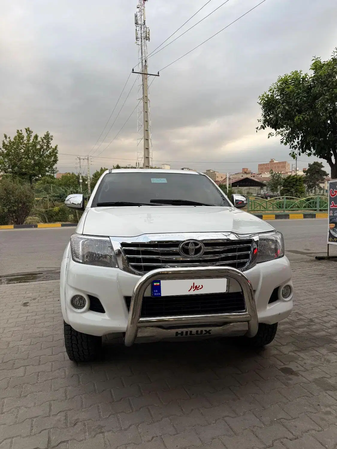 هایلوکس HILUX|خودرو سواری و وانت|گرگان, |دیوار