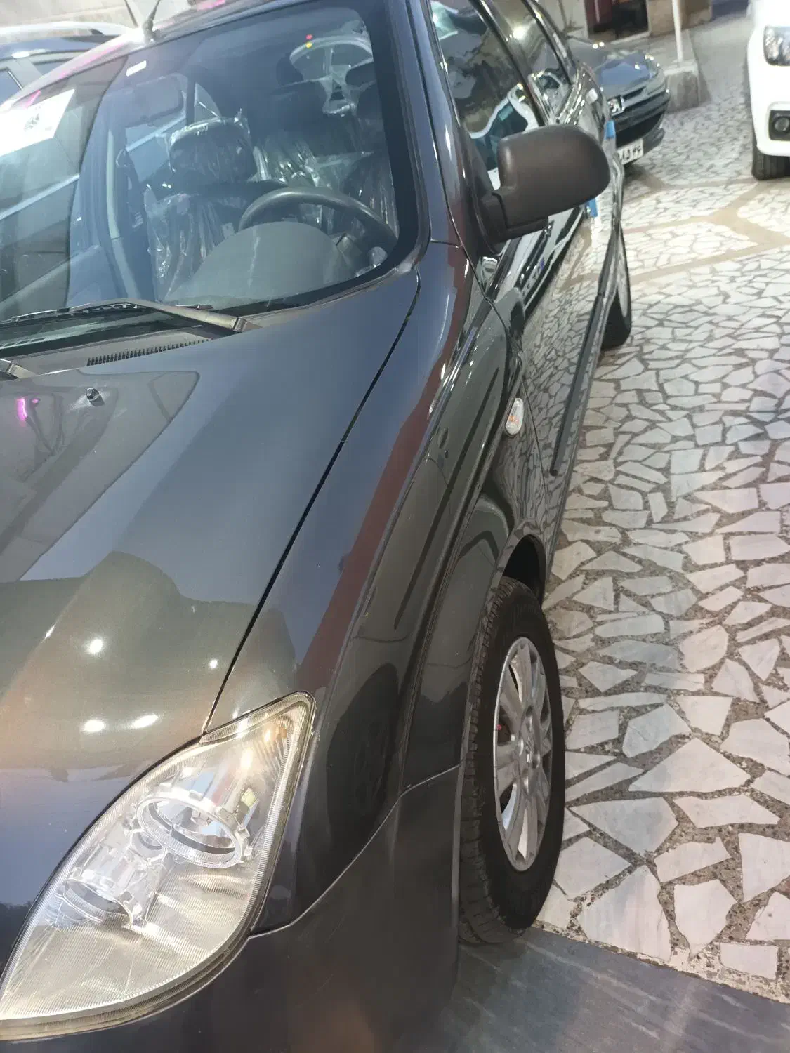 تیبا ۲ بیرنگ|خودرو سواری و وانت|رشت, استقامت ۱|دیوار