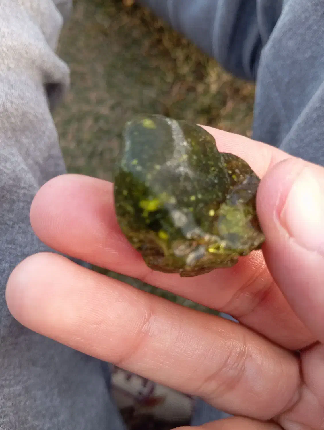 سنگ|کلکسیون اشیاء عتیقه|شیراز, میانرود|دیوار