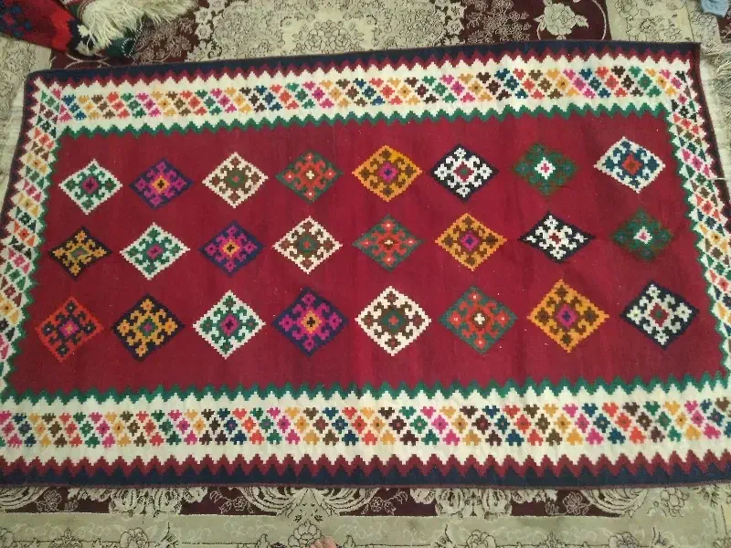 گلیم محلی دست بافت|گلیم، جاجیم، گبه|شیراز, دارالرحمه|دیوار