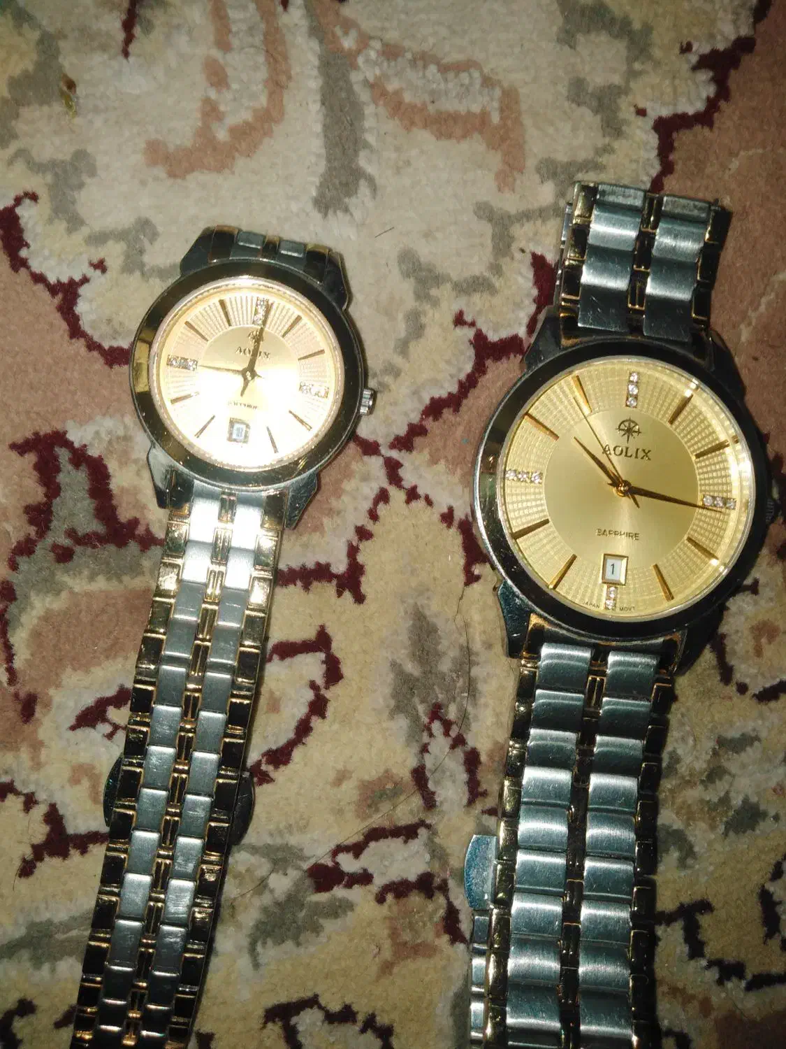 ساعت|ساعت|آباده, |دیوار