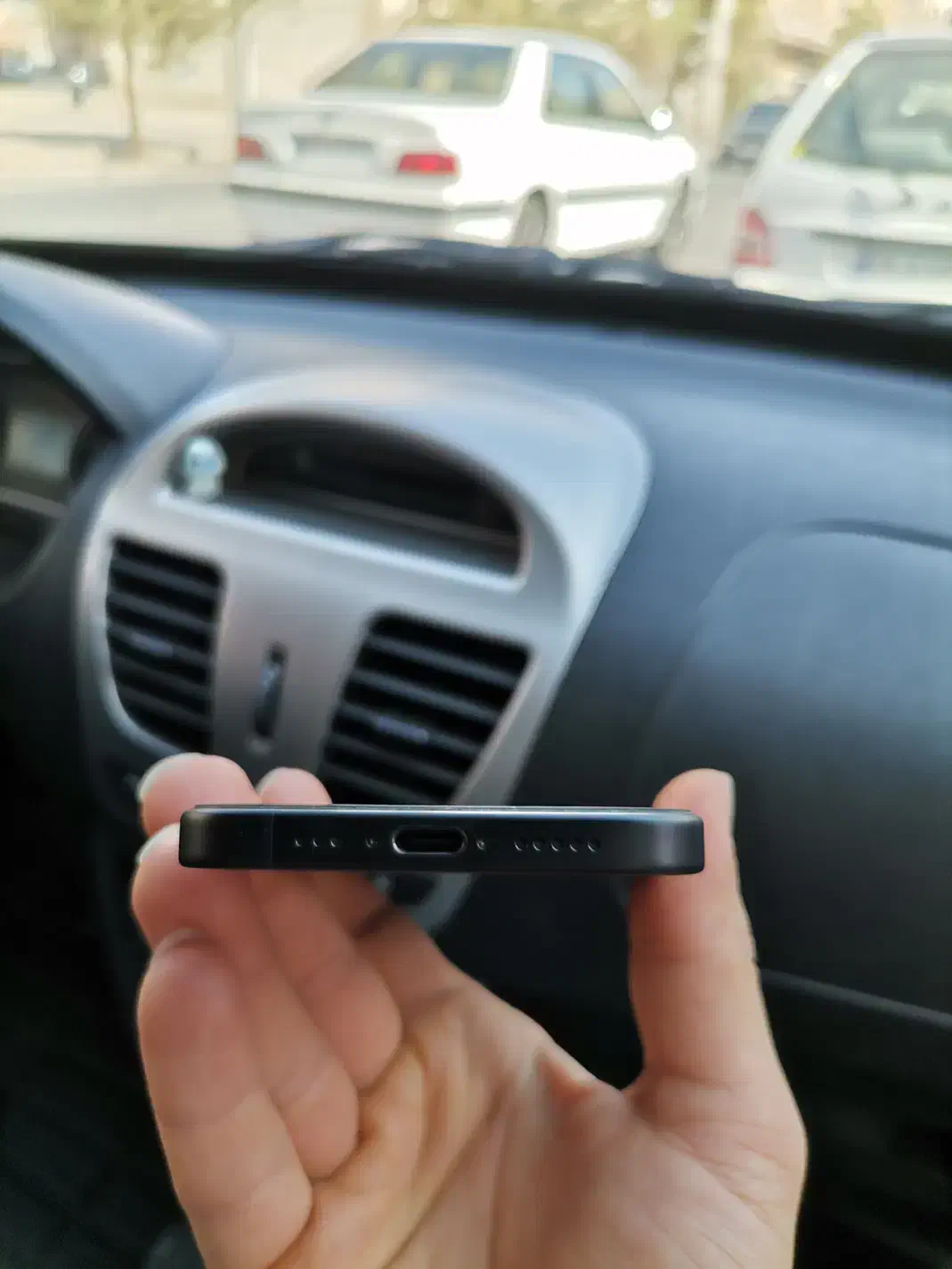 ۱۶normal|موبایل|اصفهان, باغ فدک|دیوار